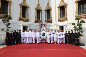"แสดงความอาลัย" สมาคมฯ เข้าร่วมพิธีบำเพ็ญกุศลถวายพระบรมศพ Image 2